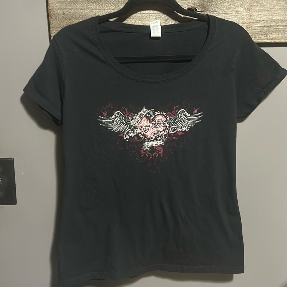 NWOT Friday the 13th Gildan shirt